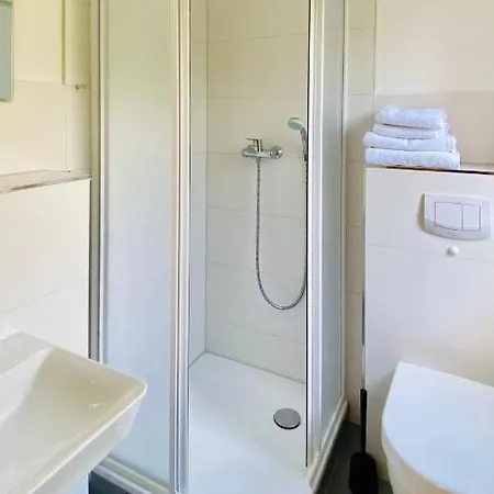 Kuehne Pensjonat Boltenhagen (Ostseebad)