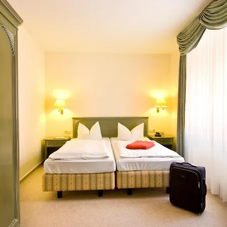 Pensjonat Kuehne Boltenhagen (Ostseebad)