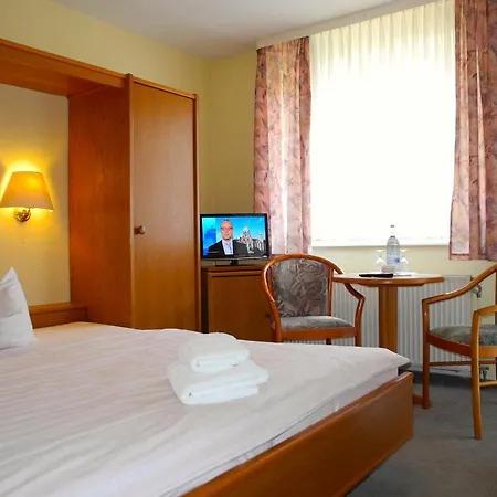 Kuehne Pensjonat Boltenhagen (Ostseebad)